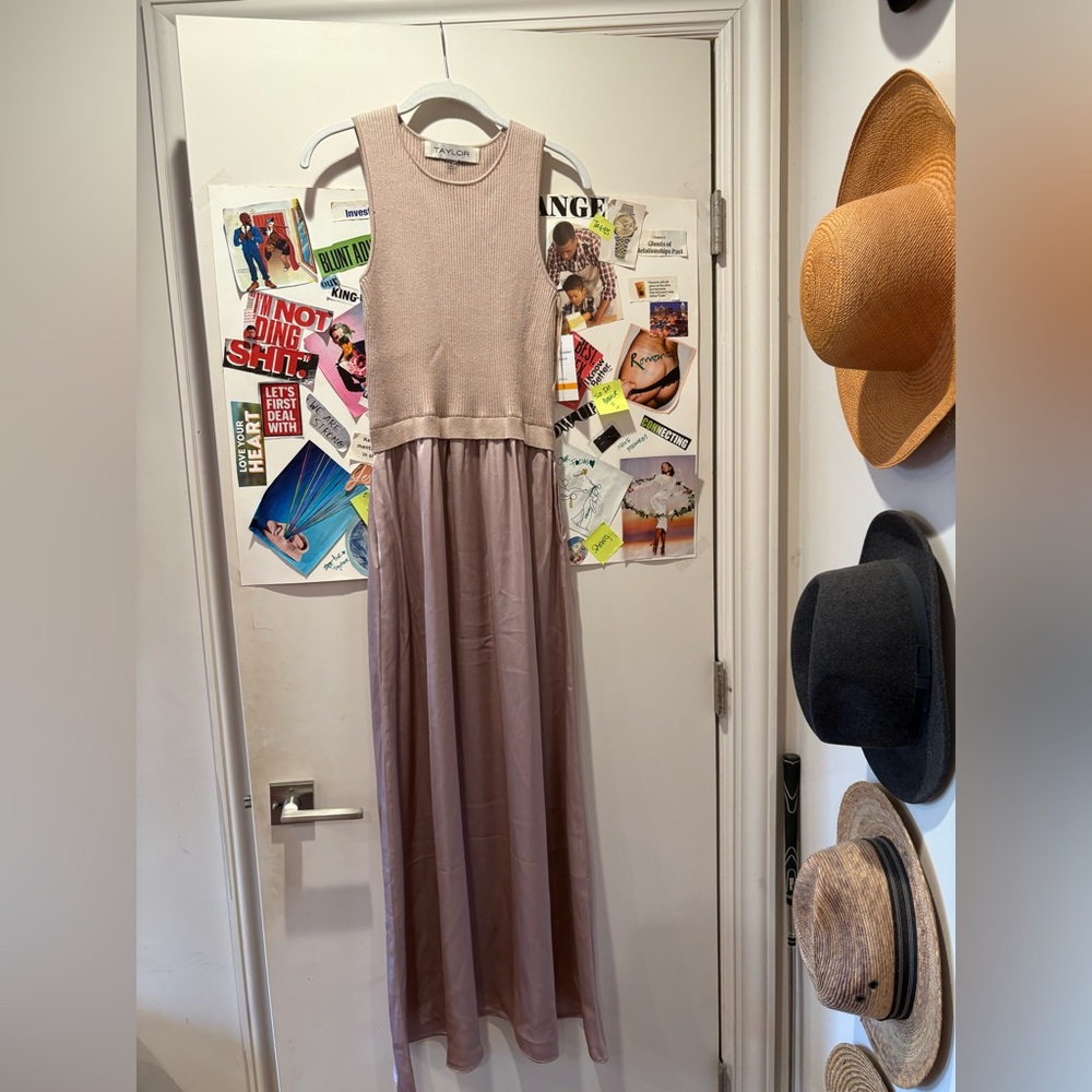 Taylor Maxi Dress - Picture 3 of 14